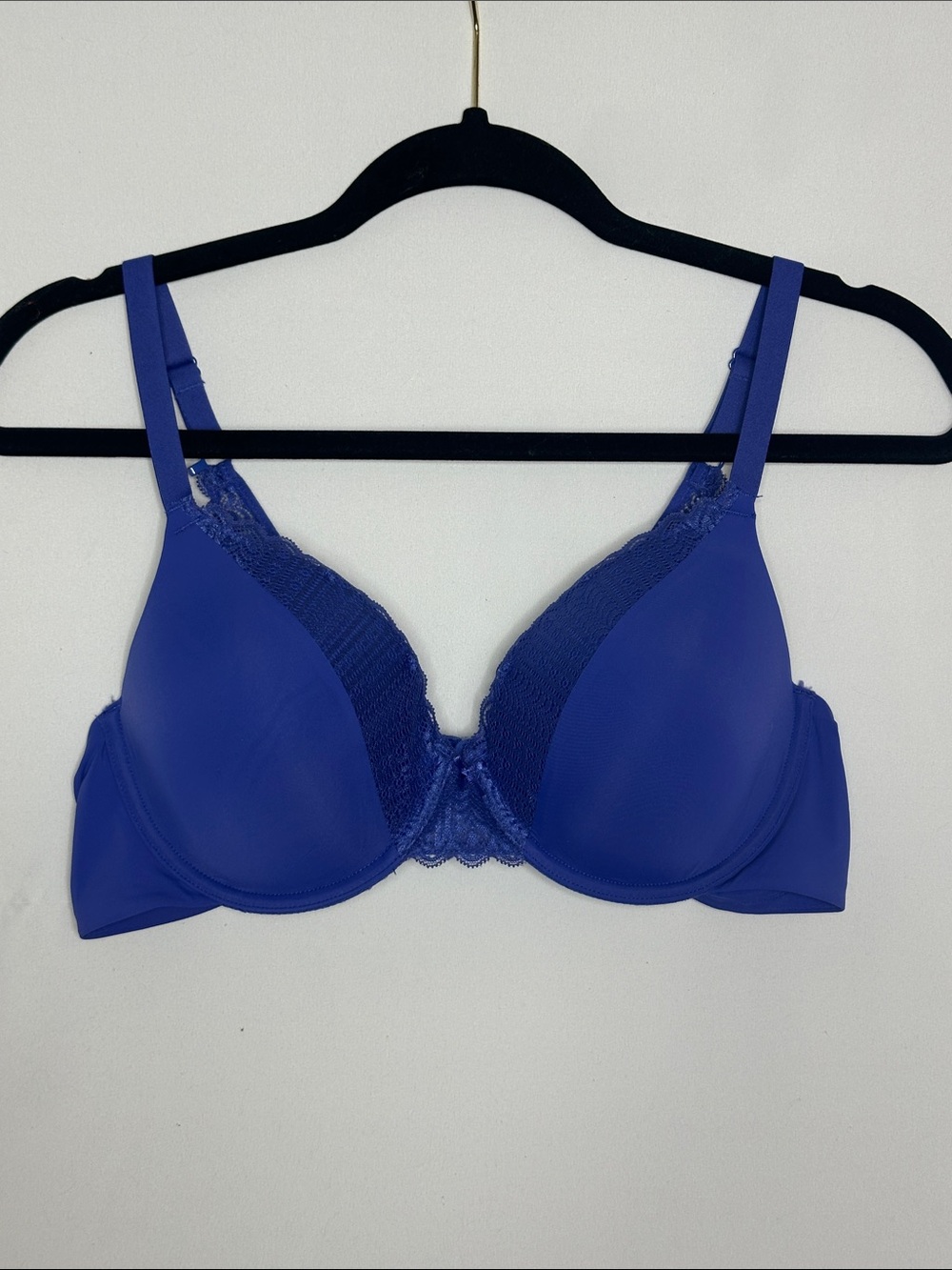 MAIDENFORM | Lace-Trim T-Shirt Bra - Cobalt Blue, Size 38B